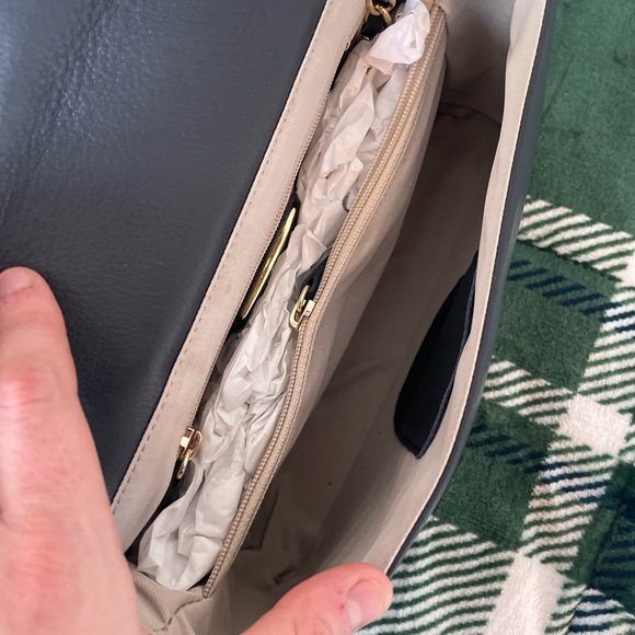 VALENTINO BY MARIO VALENTINO Alice Leather Shoulder Bag - Picture 2 of 7